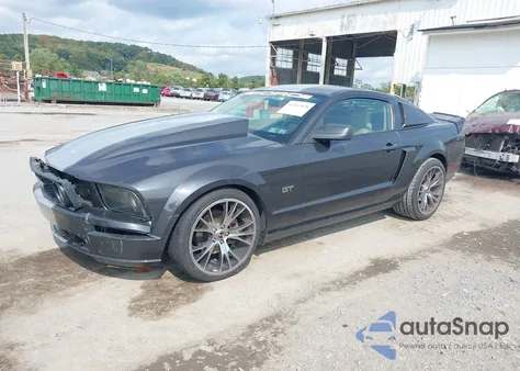 2007 Ford Mustang Gt Deluxe/Gt Premium из США, поврежденный, VIN 1ZVHT82H175231673